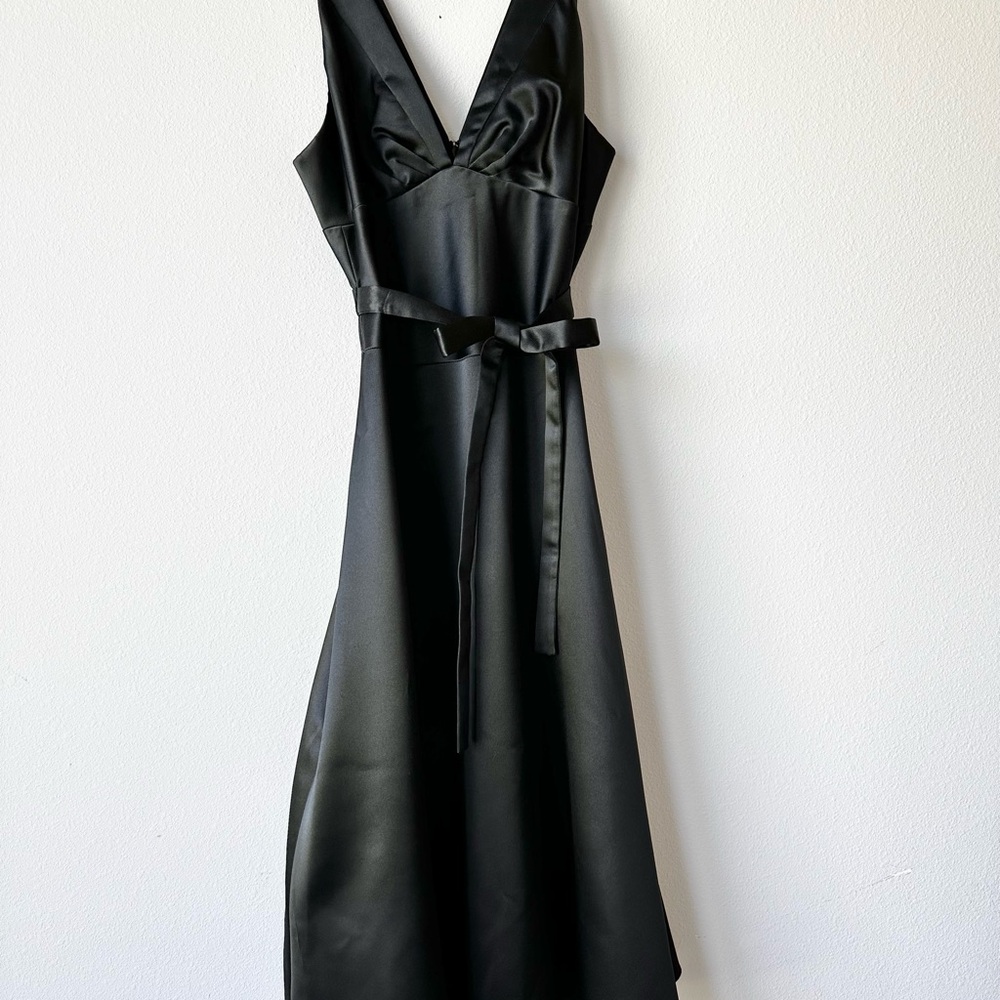 Laundry By Shelli Segal Black Satin Formal Dress